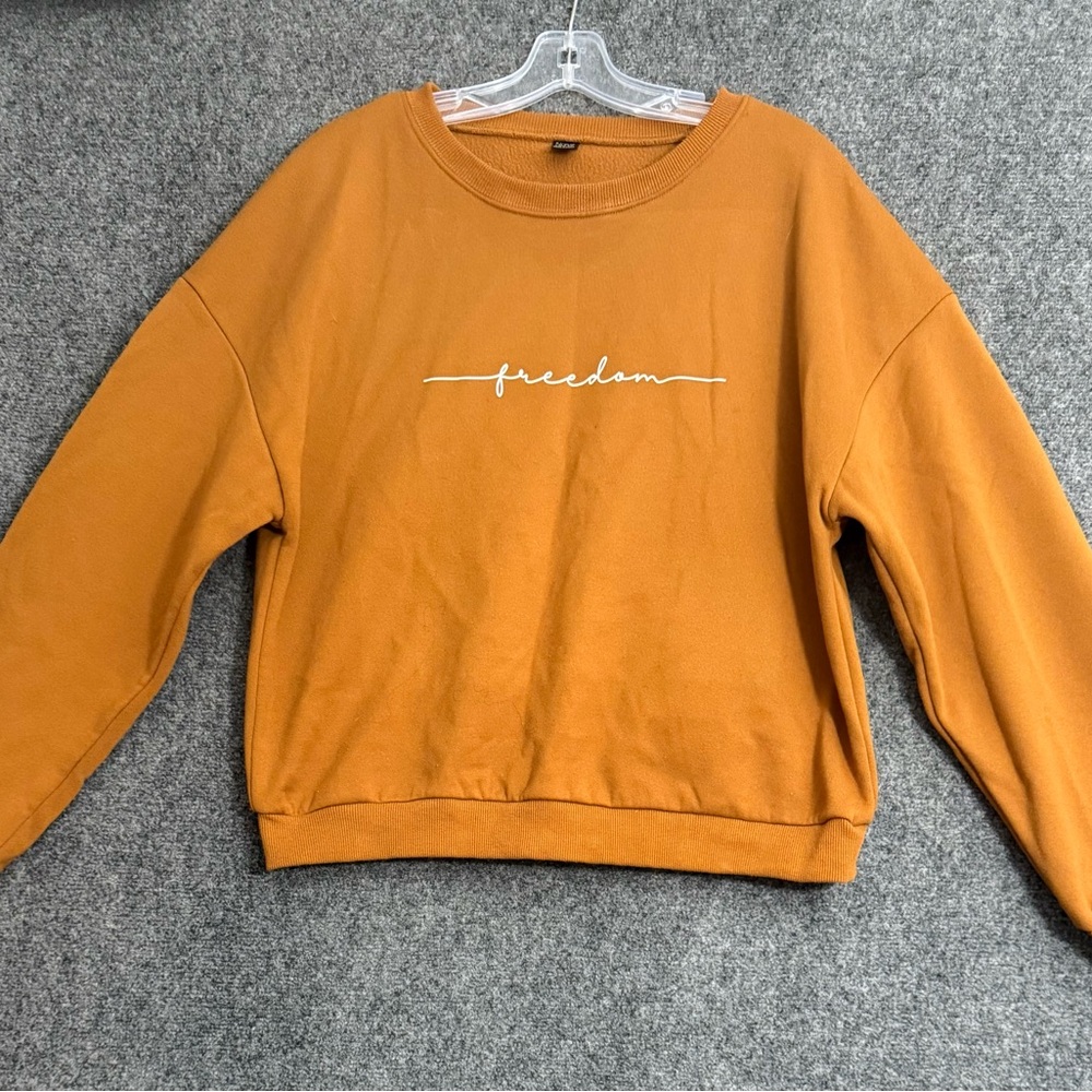 SHEIN Women's Mustard Crew Neck Sweater
